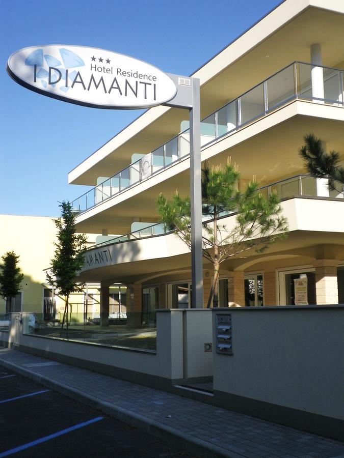 Residence I Diamanti Червия Экстерьер фото